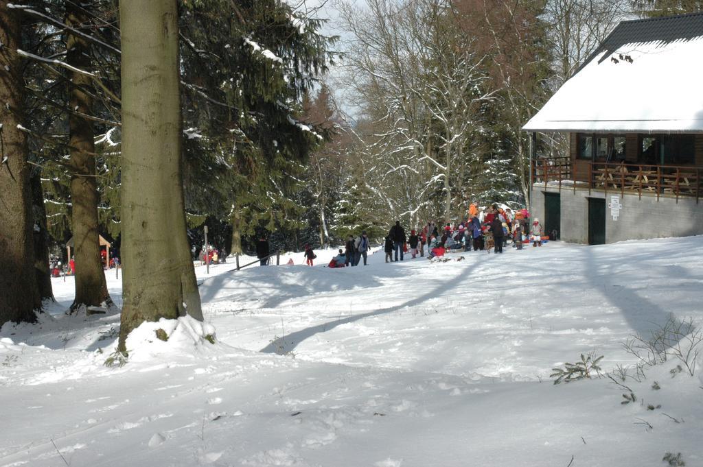 Gite Des Bois De スパ エクステリア 写真